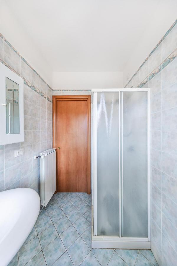 Annamaria 9 Apartment By Wonderful Italy Sirmione Esterno foto