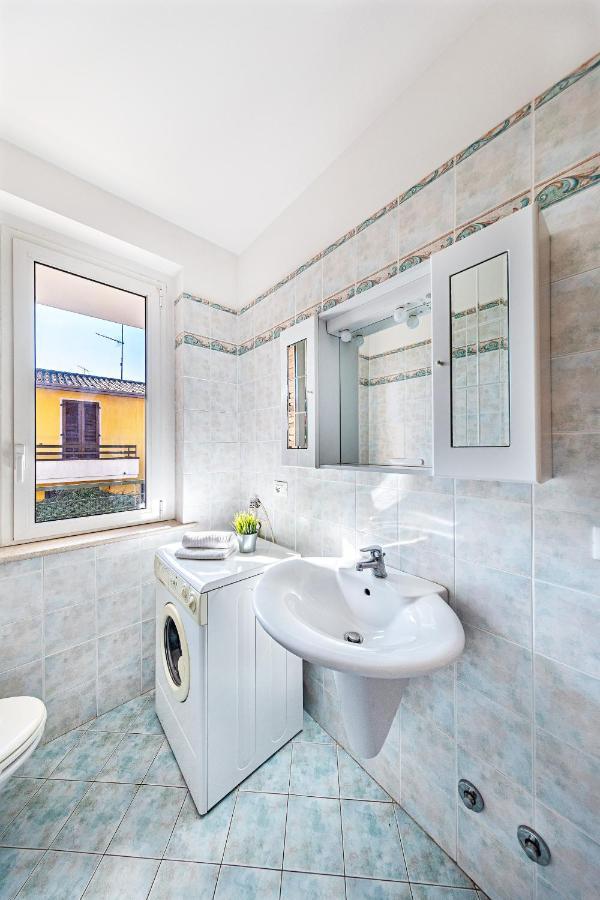 Annamaria 9 Apartment By Wonderful Italy Sirmione Esterno foto
